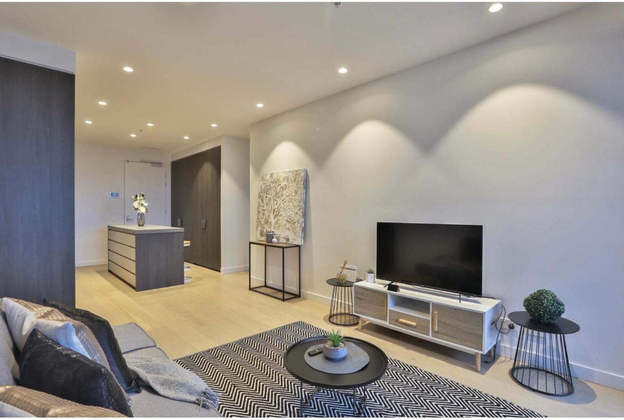 Box Hill Central Sky One Apartment Bagian luar foto