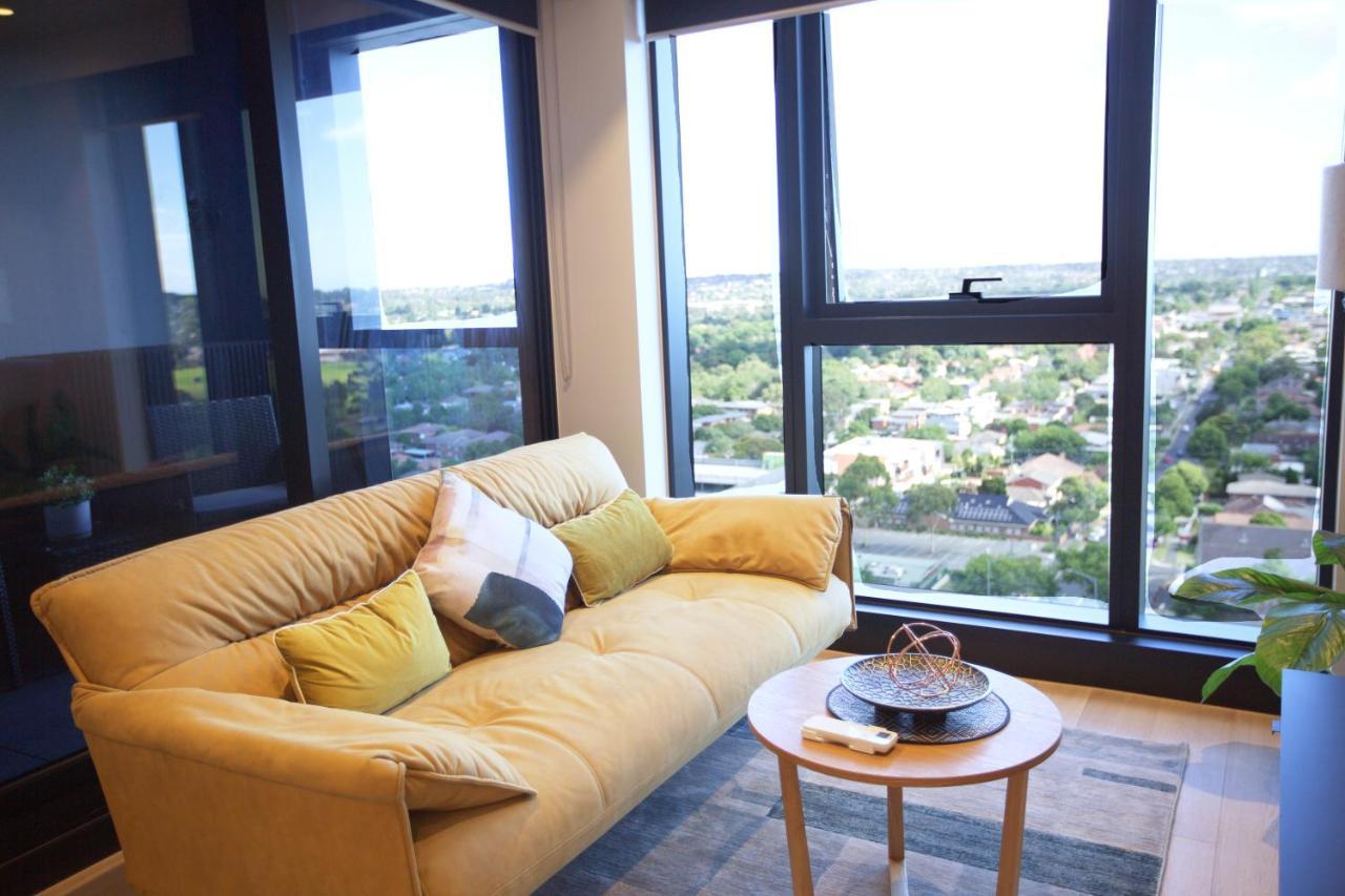 Box Hill Central Sky One Apartment Bagian luar foto