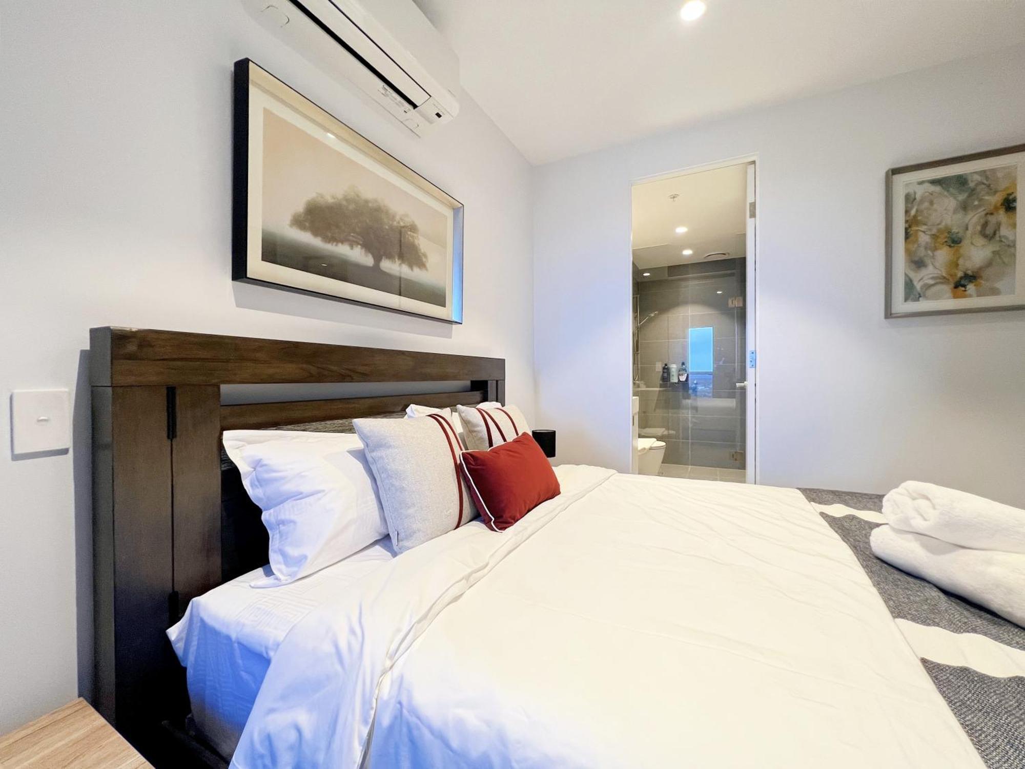 Box Hill Central Sky One Apartment Bagian luar foto