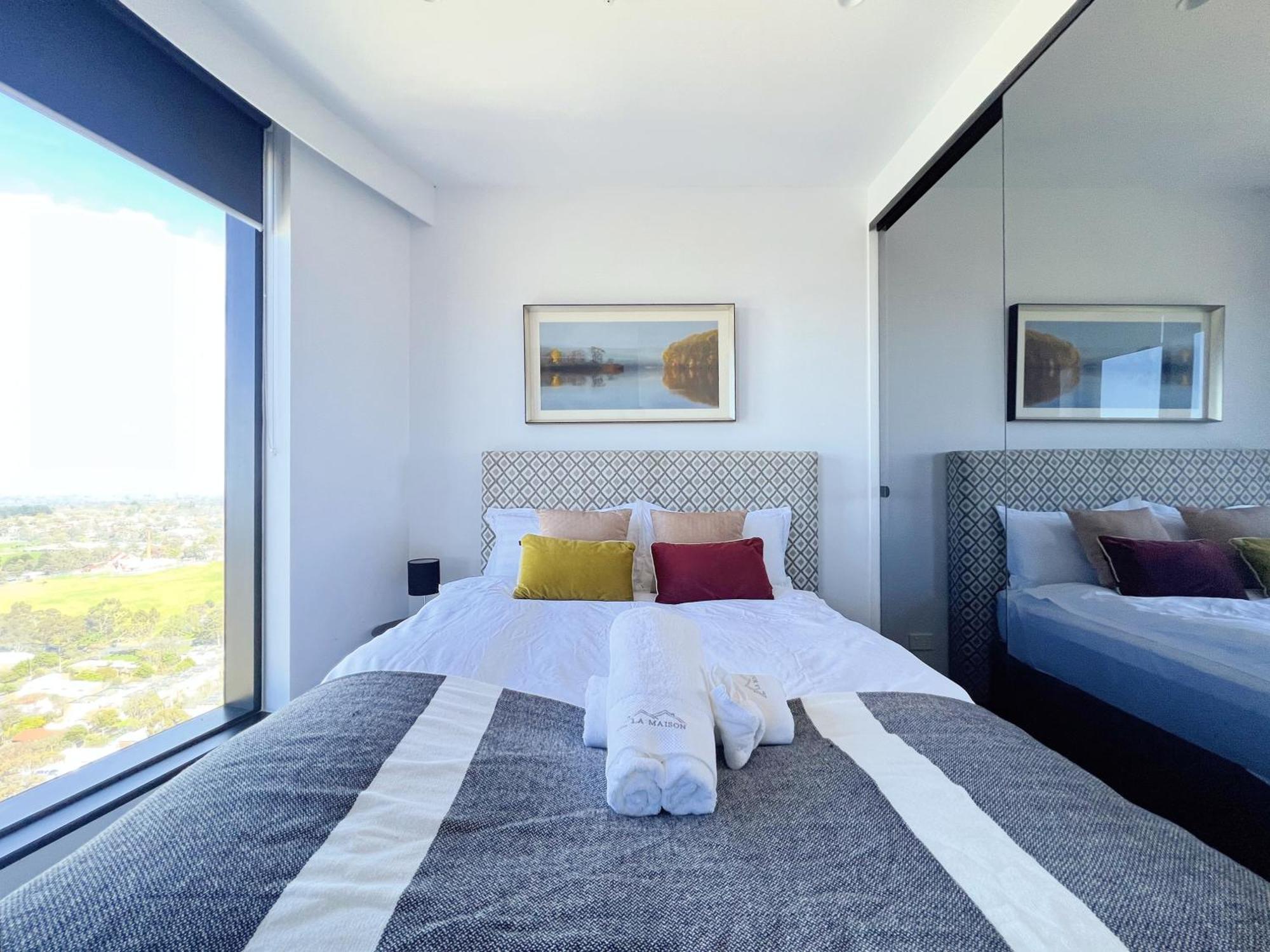 Box Hill Central Sky One Apartment Bagian luar foto